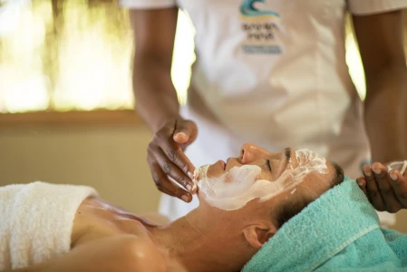 Image for 3. They use organic, locally sourced products 