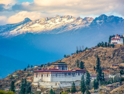Luxury wellness retreats in Bhutan with Himalayan views, meditation retreats and holistic healing programmes