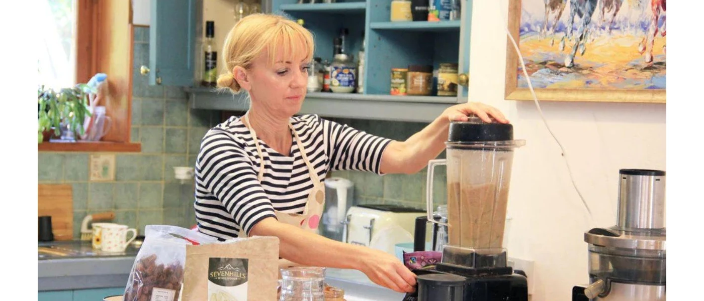 One of the Gavin sisters mixing ingredients in a blender
