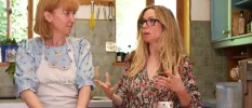 The Gavin sisters - hosts of The Detox Algarve, talking in a kitchen