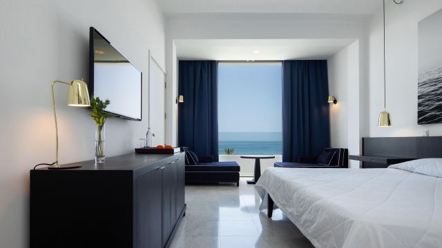 Almyra Superior Sea View