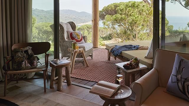 Deluxe sea suite at Lily of the Valley Deluxe sea suite